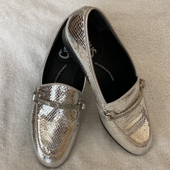 Circus by Sam Edelman - Picture 2 of 6